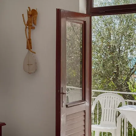 Apartmani Kuca U Maslinama Sveti Stefan Exterior photo
