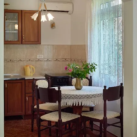 Apartmani Kuca U Maslinama Sveti Stefan Exterior photo