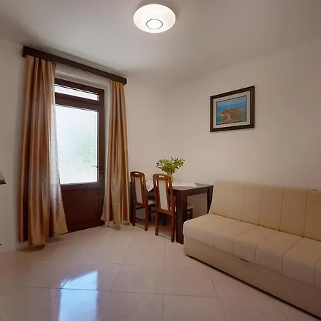 Apartmani Kuca U Maslinama Sveti Stefan Exterior photo