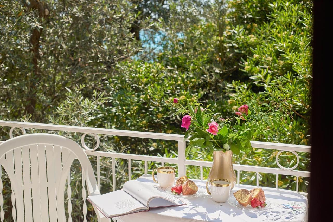 Kuca U Maslinama Sveti Stefan