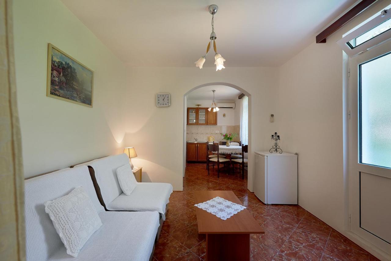 Apartman Kuca U Maslinama Sveti Stefan